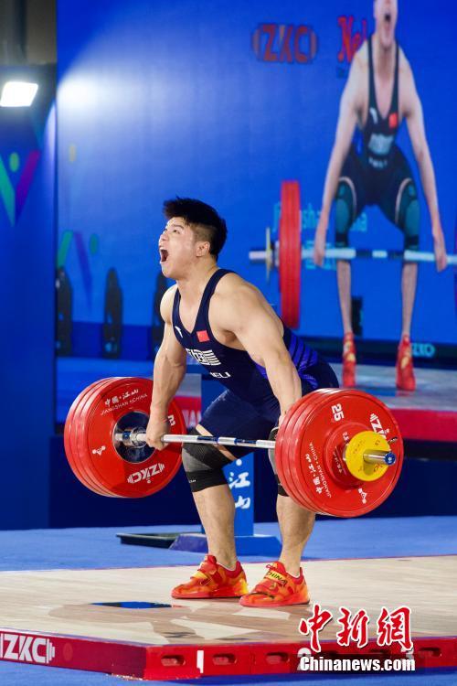 关于举重项目人才济济，选手实力均衡的信息